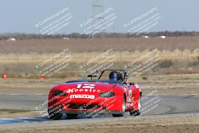 media/Feb-19-2022-Cal Club SCCA Super Tour (Sat) [[420969159b]]/Group 2/Race (Grapevine)/